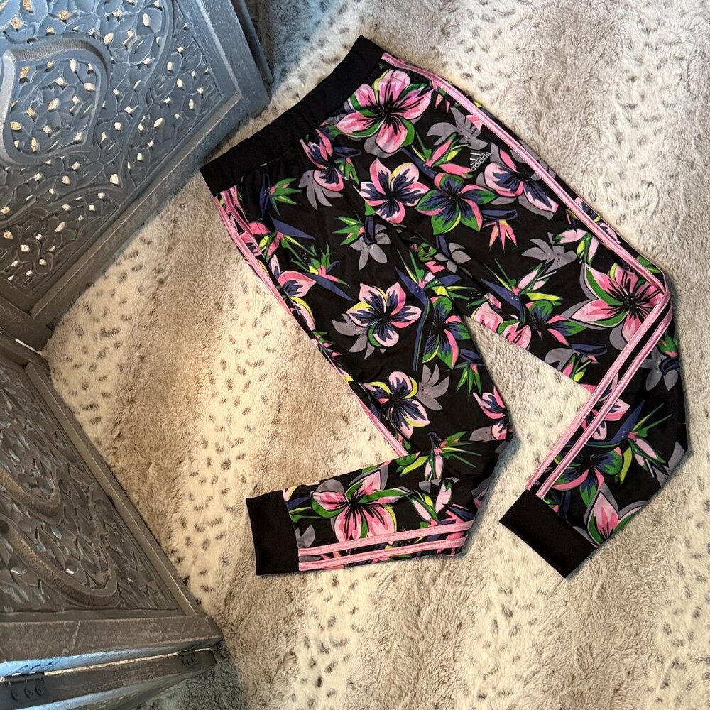 Adidas bright floral joggers girls size 14 sporty athletic activewear barbiecore